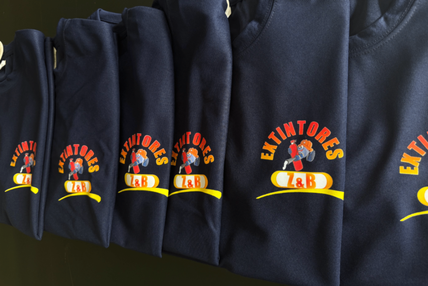 Camisetas uniformes Extintores Z&B azul marino